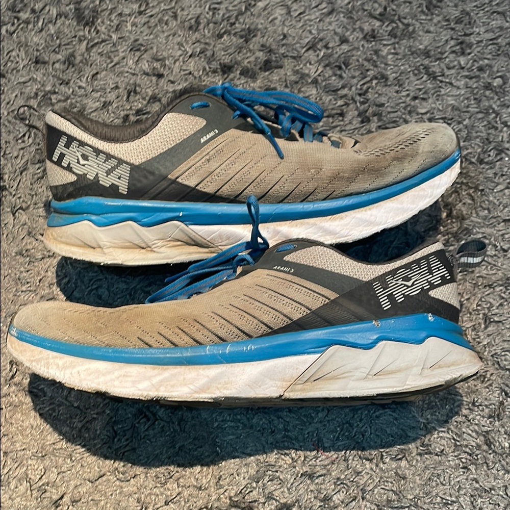 Hoka arahi 3